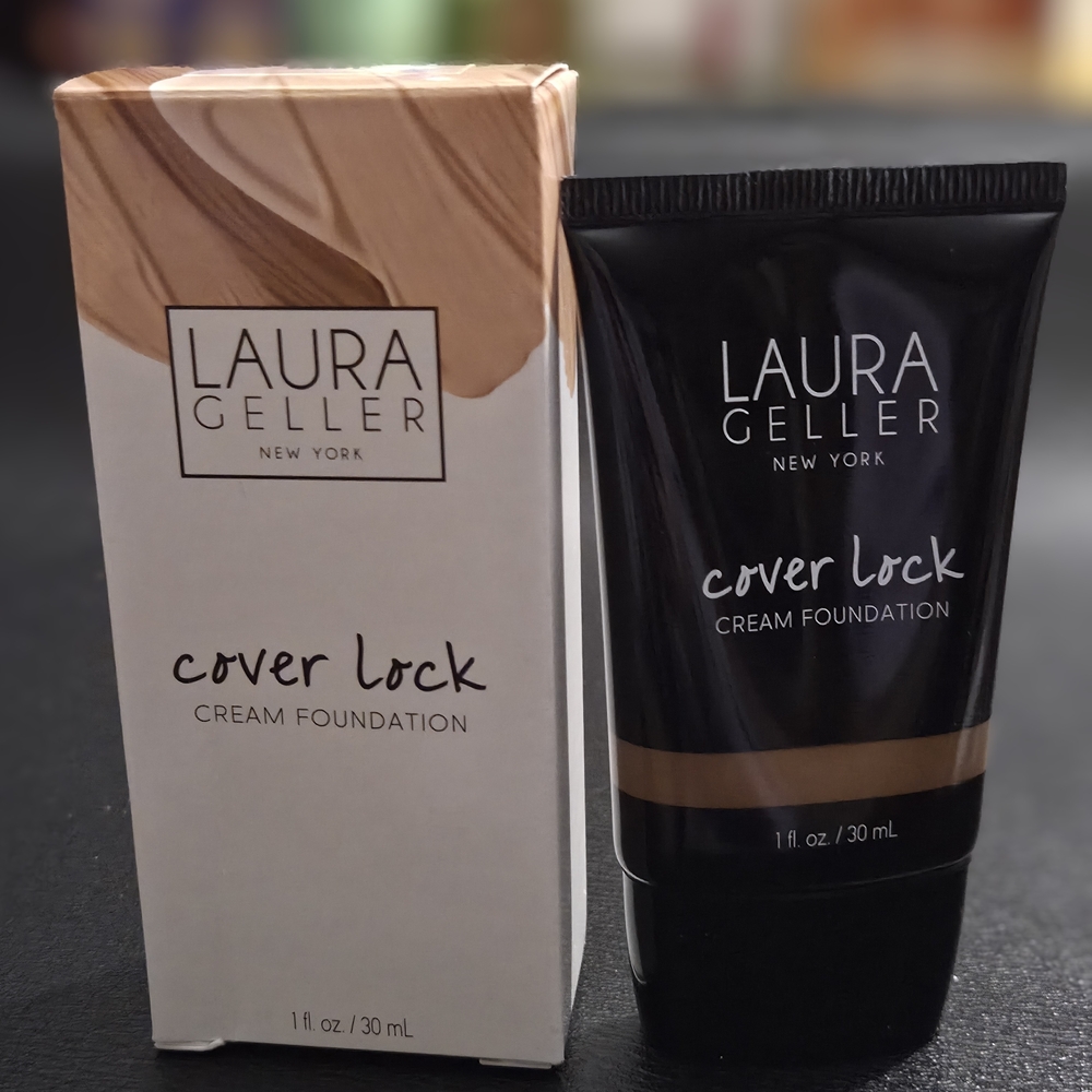 Laura Geller Cover Lock Cream Foundation in Shade Honey